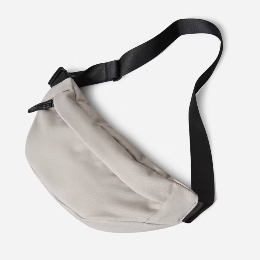 Everlane Renew Transit Fanny Pack Belt Bag Sling